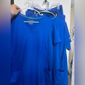 *2 sets* XL healing hands royal blue scrub sets